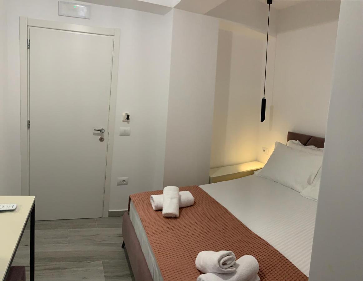 Kekezis Apartments Saranda Zewnętrze zdjęcie